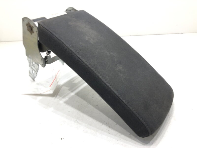 Loketní opěrka VW Passat B6 (3C2) 2005 - 2010 3C0864207