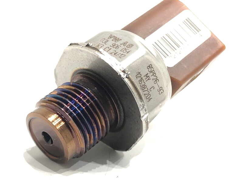 Čidlo tlaku paliva Audi A6 C7 (4G2, 4GC) 2010 - 2018 03L906054