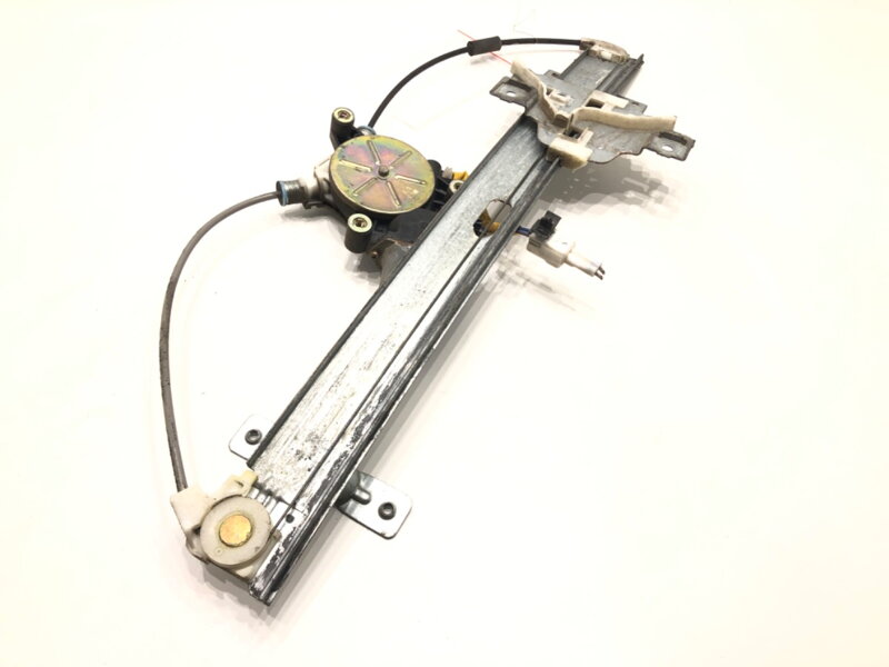 Stahovačka okna pravá přední Isuzu Rodeo 1997 - 2004