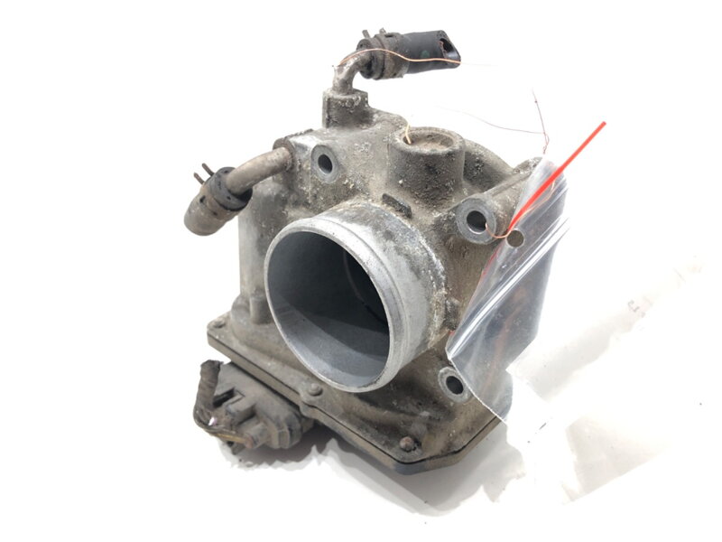 Škrticí klapka Toyota Yaris (_P9_) 2005 - 2014 22030-21030