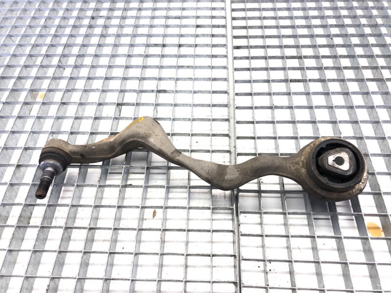 Rameno pravé přední BMW 3 Touring (E91) 2004 - 2012