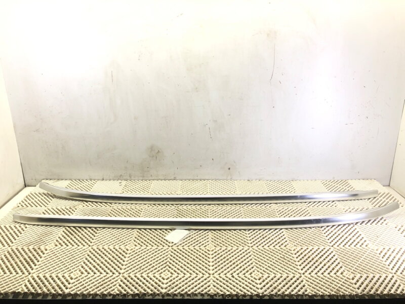 Střešní nosiče / ližiny střešní Volvo XC60 II (246) 2017 - 2022 32216815