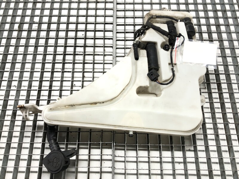 Nádobka ostřikovačů BMW 3 Touring (F31) 2012 - 2019 7241675