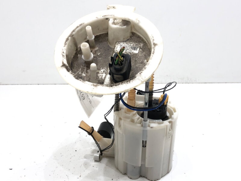 Palivové čerpadlo BMW 3 Touring (F31) 2012 - 2019 7243972