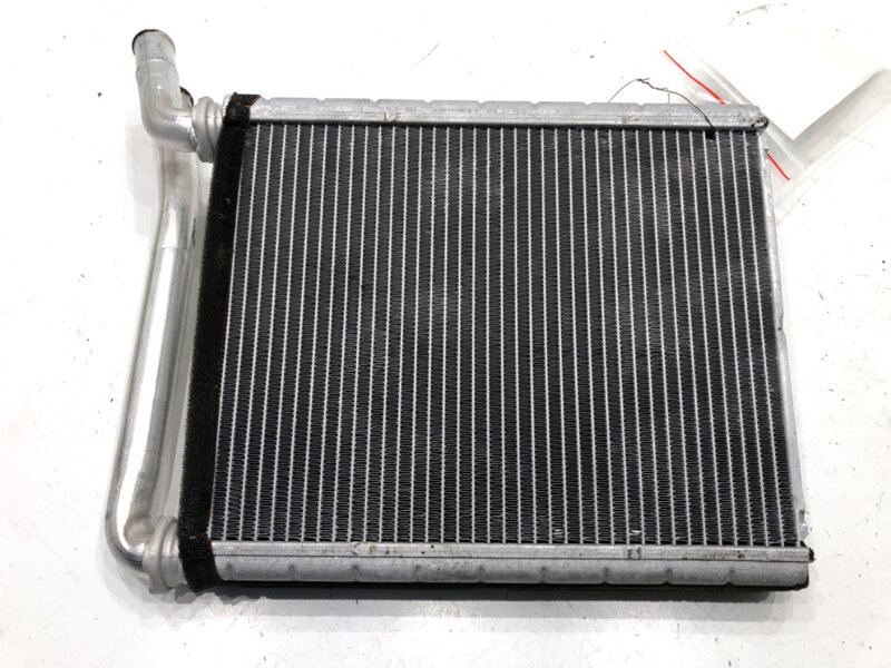 Radiátor topení Toyota Corolla Sedan (_E18_, ZRE1_) 2013 - 2019