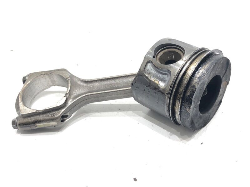 Píst S ojnicí Opel Astra J Sports Tourer (P10) 2010 - 2015 A20DTH