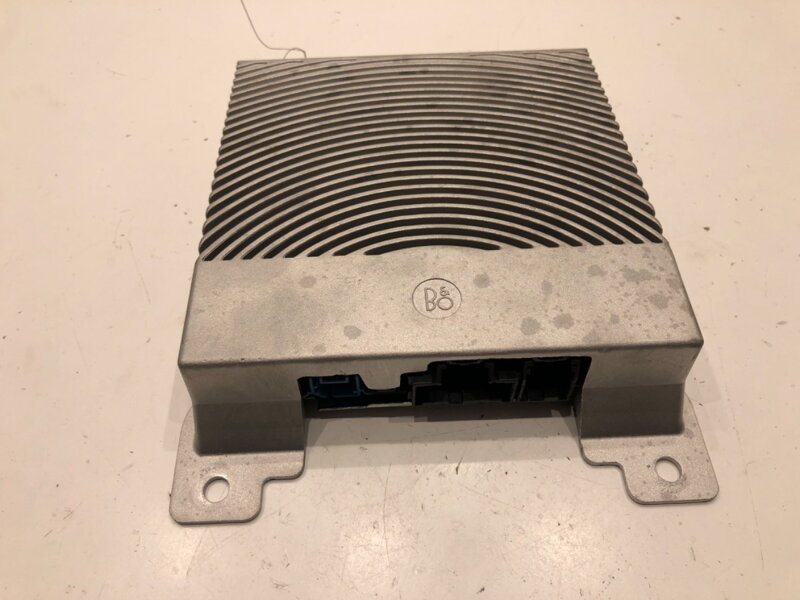 Zesilovač Ford USA Escape IV 2019 - 2024 GPB6A