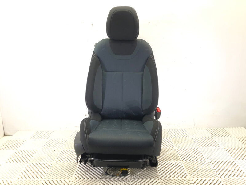 Sedadlo pravé přední Citroen C4 II (NC_) 2009 - 2022