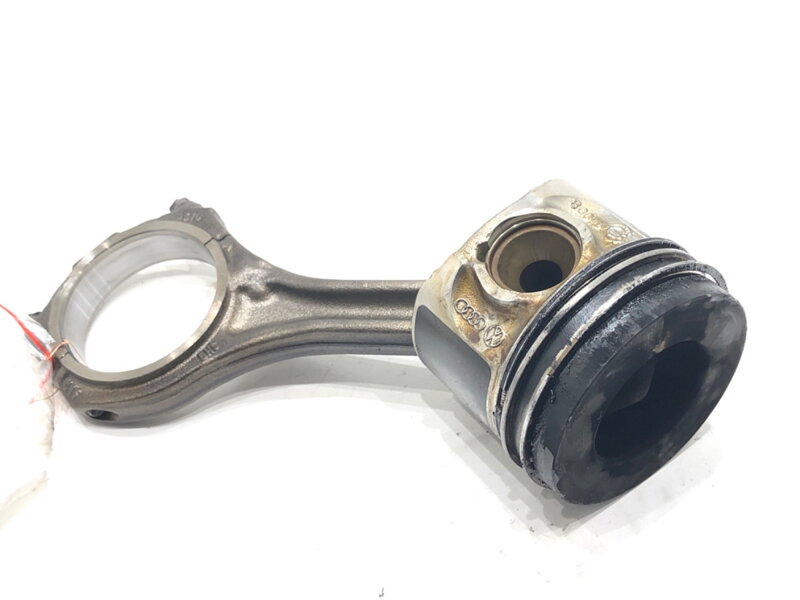 Píst S ojnicí Audi A8 D3 (4E2, 4E8) 2002 - 2010 BVN