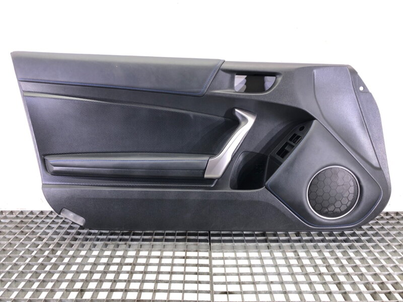 Tapecírung dveří levý přední Subaru BRZ 2012 - 2022