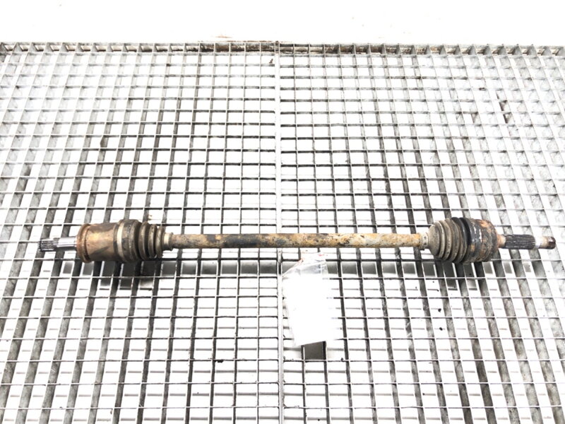 Poloosa pravá zadní Peugeot 4008 2012 - 2022