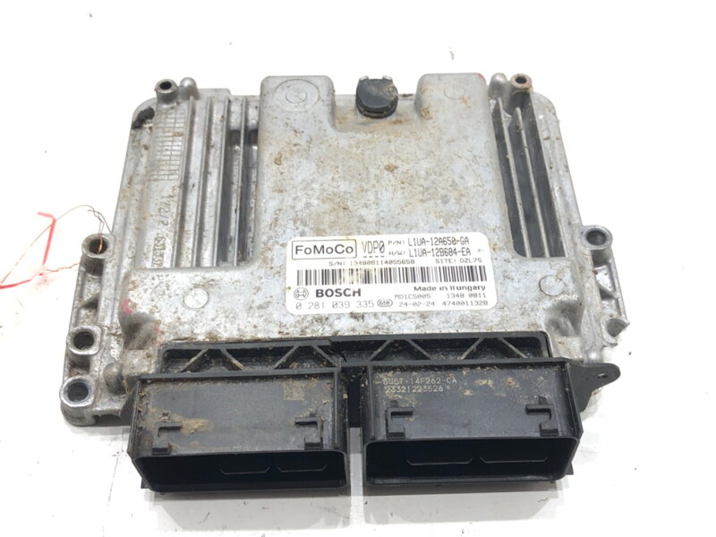Řídicí jednotka motoru Ford Focus IV Turnier (HP) 2018 - 2022 L1UA-12A650-GA 0281039335