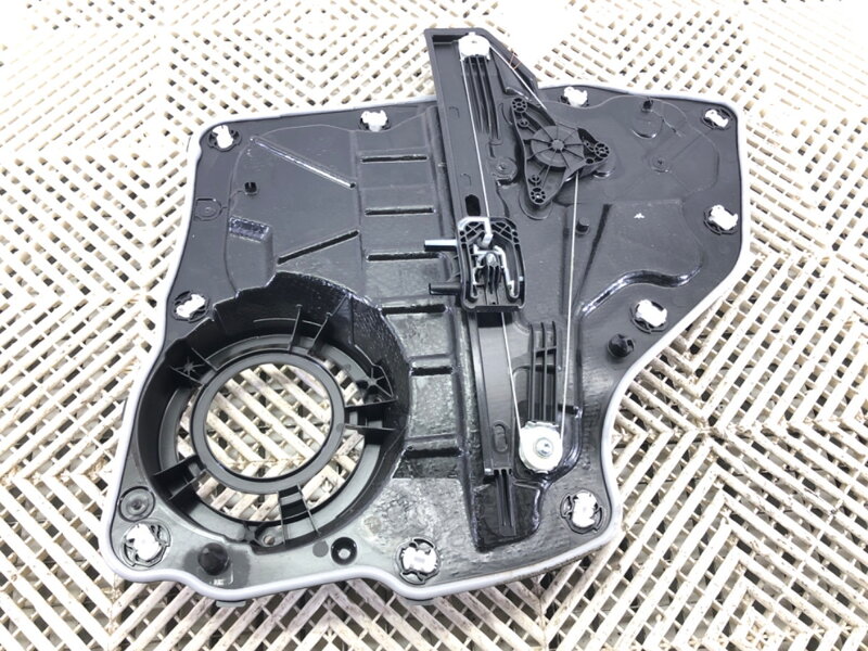 Stahovačka okna levá zadní Ford Focus IV Turnier (HP) 2018 - 2022 JX7B-A27001-CJ