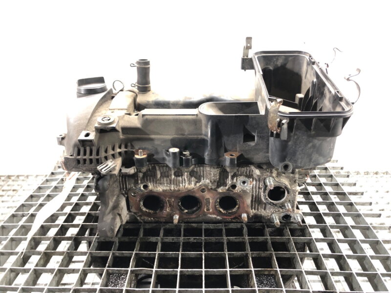 Hlava válců Toyota Yaris (_P13_) 2010 - 2022 1KR-FE