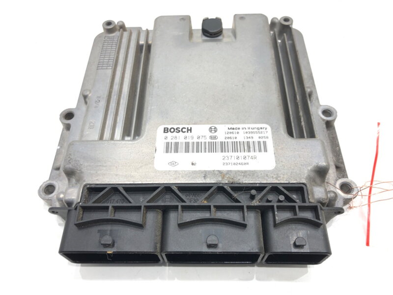 Řídicí jednotka motoru Renault Megane III Grandtour (KZ0/1) 2008 - 2022 237101074R
