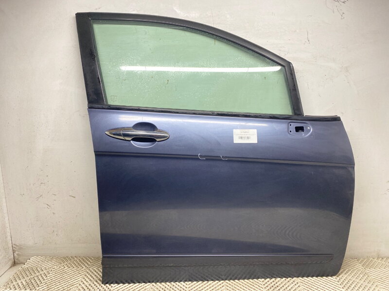 Dveře pravé přední Honda Fr-v (BE) 2004 - 2022