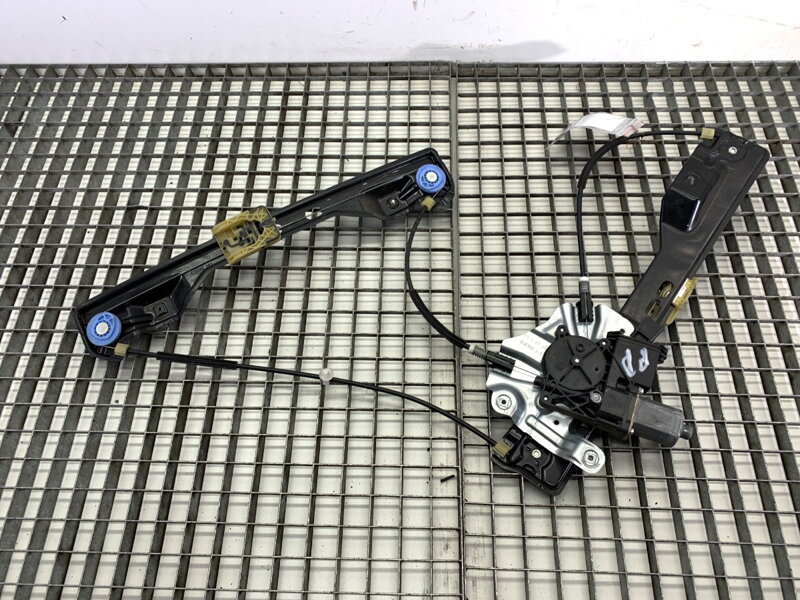 Stahovačka okna pravá přední Opel Zafira Tourer C (P12) 2011 - 2022 13260133