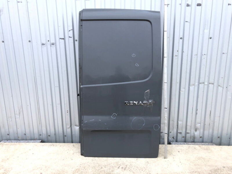 Dveře zadní pravé Renault Trafic III Autobus (JG_) 2014 - 2022