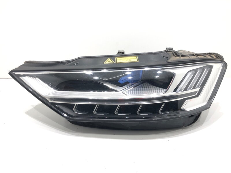 Světlo levé přední Audi A8 D5 (4N2, 4N8) 2017 - 2022 4N0941085