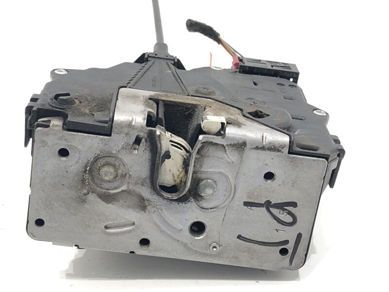Zámek dveří pravý zadní Opel Corsa D (S07) 2006 - 2014 13258267