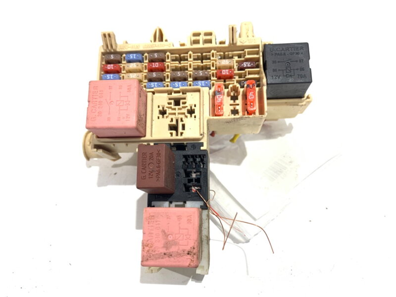 Pojistková skříňka Opel Movano B Autobus (X62) 2010 - 2022