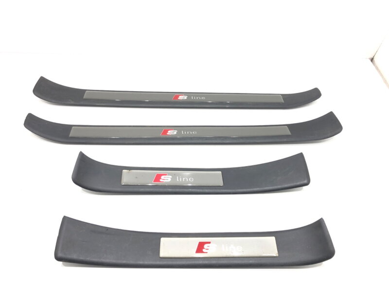 Lišty kryty / nástavce prahové sada s-line Audi A4 B6 Avant (8E5) 2000 - 2005 8E0853373A