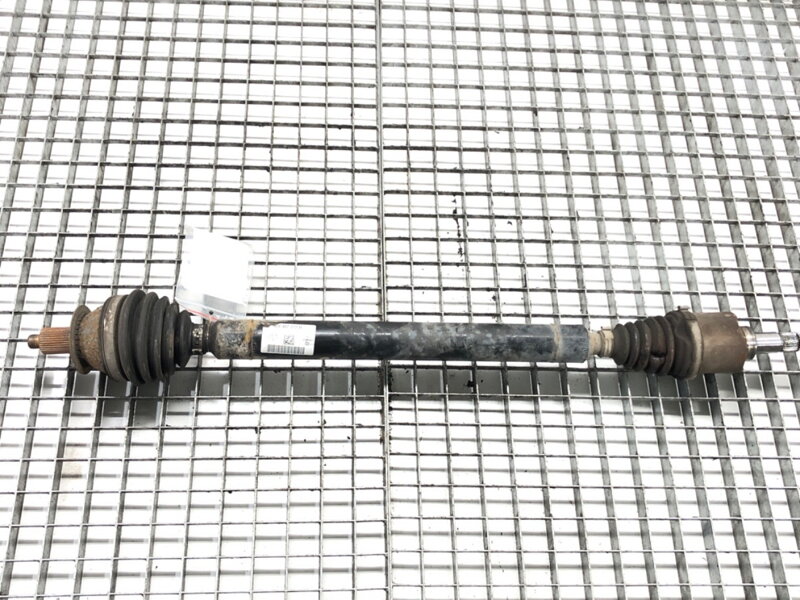 Poloosa pravá přední Skoda Fabia III Kombi (NJ5) 2014 - 2022 6C0407272H