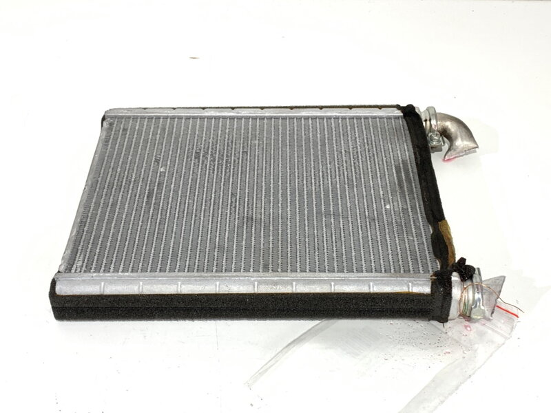 Radiátor topení Toyota Corolla Verso (ZER_, ZZE12_, R1_) 2004 - 2009