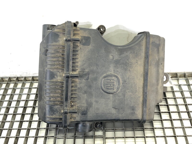 Kryt filtru vzduchu Fiat Tipo Kombi (356_) 2016 - 2022 51890357