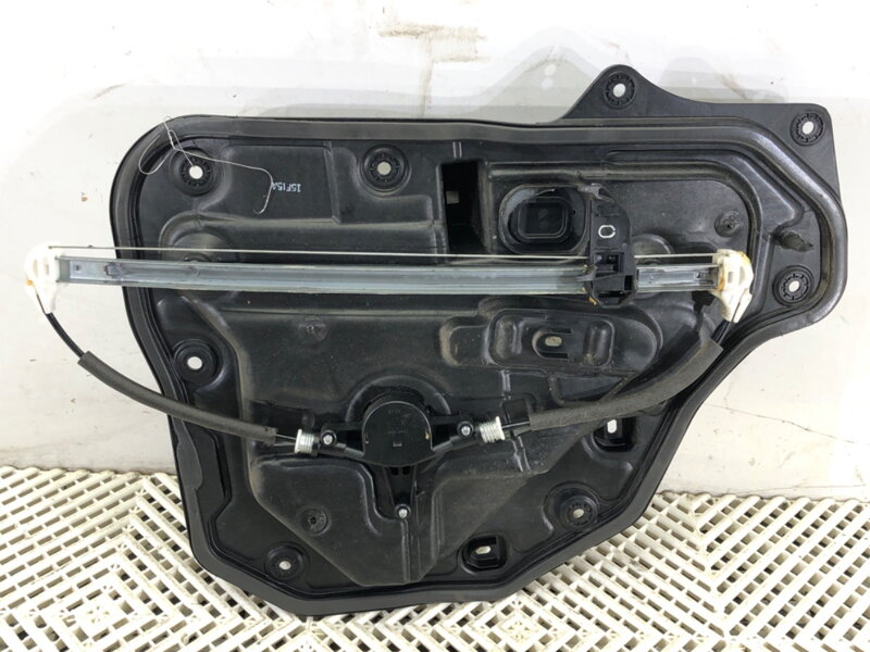 Stahovačka okna levá zadní Mazda CX-5 (KE, GH) 2011 - 2017 KD537397X