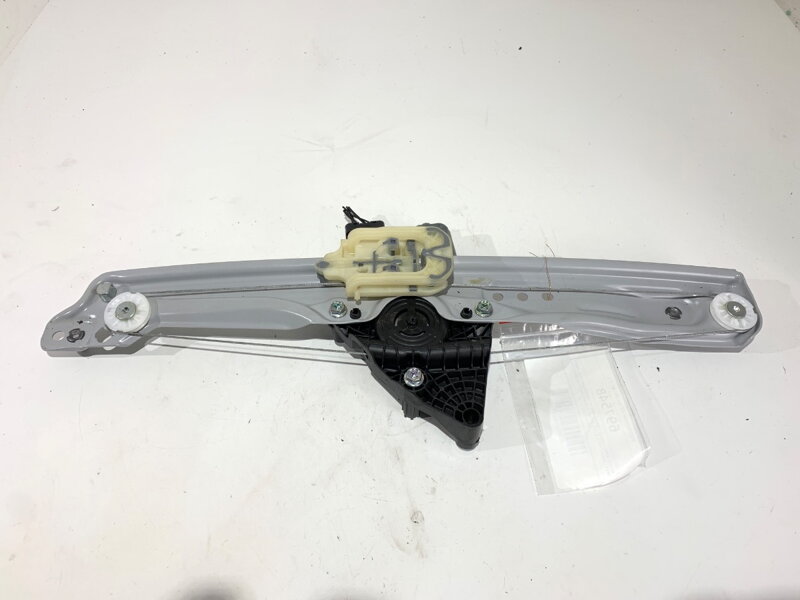 Stahovačka okna pravá zadní Opel Crossland X / Crossland (P17, P2QO) 2017 - 2022 20210714