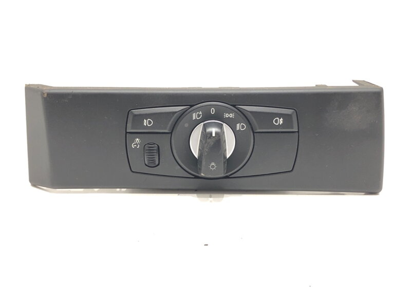 Spínač světel BMW 5 Touring (E61) 2004 - 2010 6988565