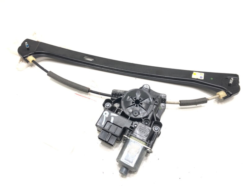 Stahovačka okna pravá zadní Skoda Kodiaq (NS7, NV7, NS6) 2016 - 2022 5Q0959408A