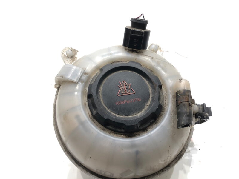 Vyrovnávací nádobka chladicí kapaliny Skoda Kodiaq (NS7, NV7, NS6) 2016 - 2022