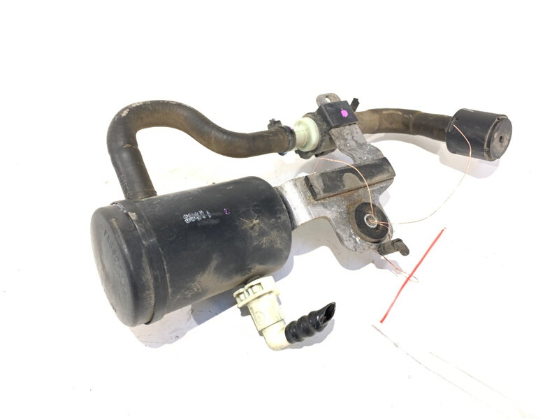 Odvzdušňovací ventil nádrže Ford USA Mustang Coupe 2014 - 2022 FR3C-6J003-AB