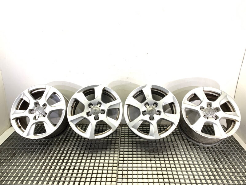 Disků hliníkové sada ET --- --- AUDI