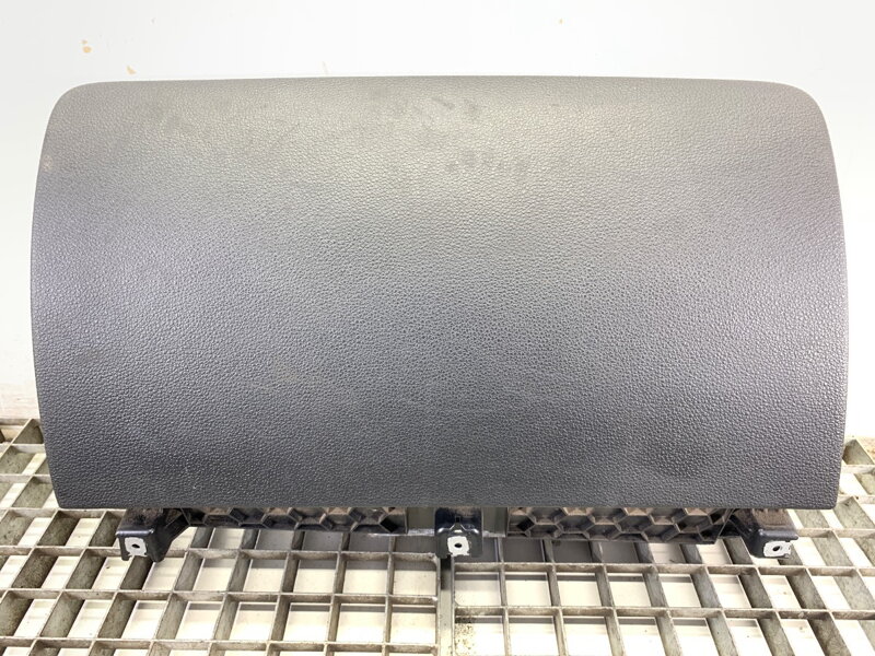 Odkládací schránka spolujezdce Audi Q7 (4LB) 2006 - 2016