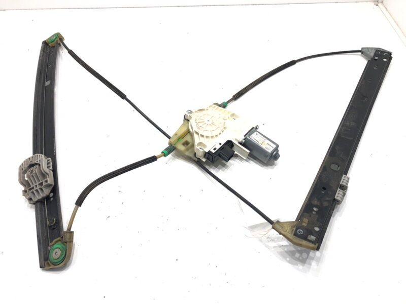 Stahovačka okna pravá přední Audi Q7 (4LB) 2006 - 2016 4L0959802B