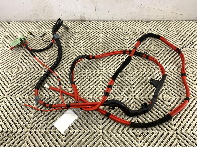 PÓL / svorka (BATERIE) plus BMW X3 (E83) 2003 - 2011 3452235