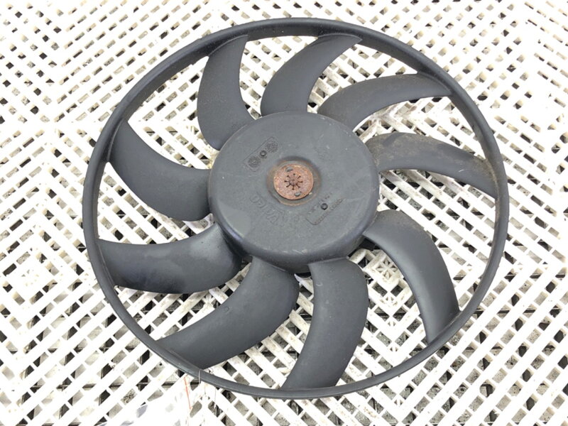 Ventilátor chladiče Audi A4 B8 Avant (8K5) 2007 - 2015 993454J-B