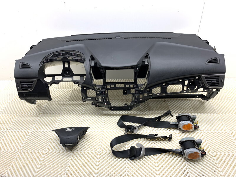 Palubní deska / kokpit polštáře pásy sada Hyundai I30 (GD) 2011 - 2022