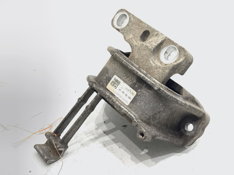 Polštář motoru pravý VW Golf VII (5G1, BQ1, BE1, BE2) 2012 - 2022 5Q0199262CP