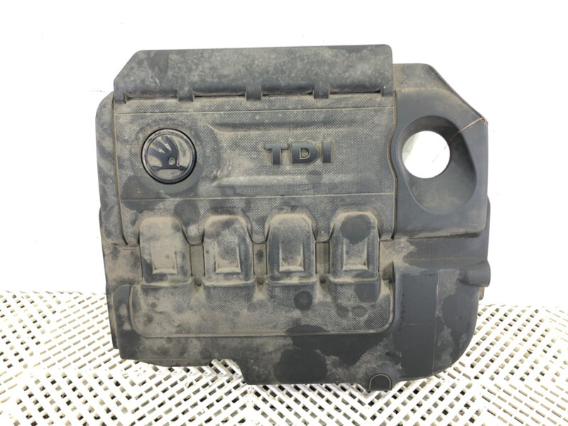 Víko / kryt motoru Skoda Octavia III Combi (5E5, 5E6) 2012 - 2022 04L103925T