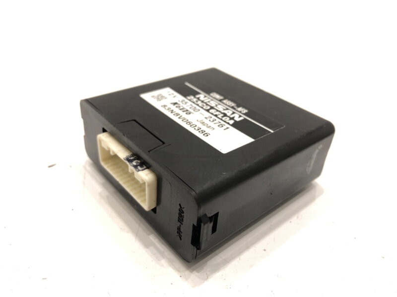 Řídicí jednotka světel Nissan X-trail III (T32_, T32R, T32RR) 2013 - 2022 35700-23761