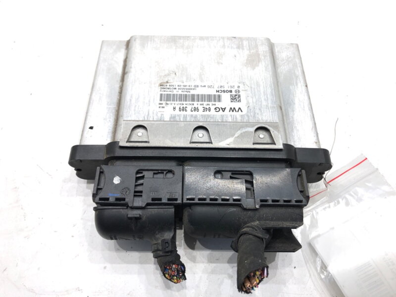 Řídicí jednotka motoru VW Golf VII (5G1, BQ1, BE1, BE2) 2012 - 2022 04E907309A
