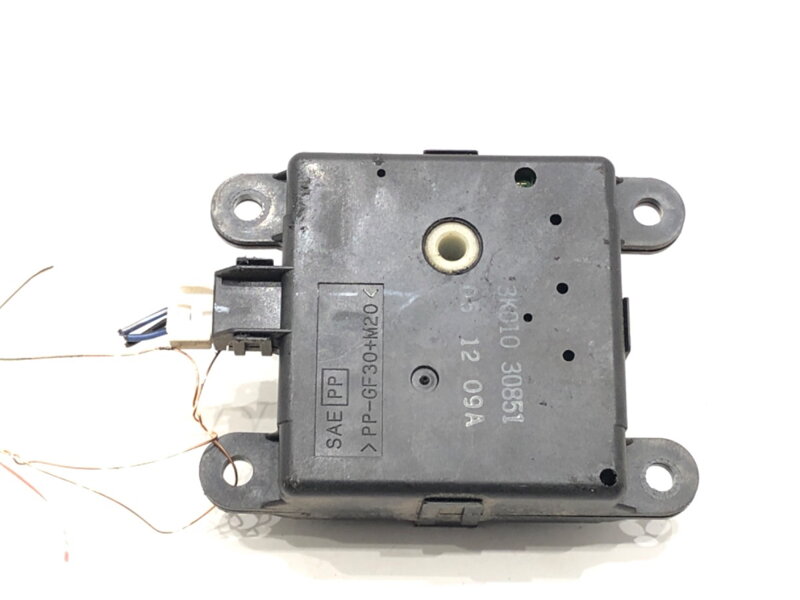 Motor radiátoru topení Nissan Murano I (Z50) 2002 - 2009 3K01030851