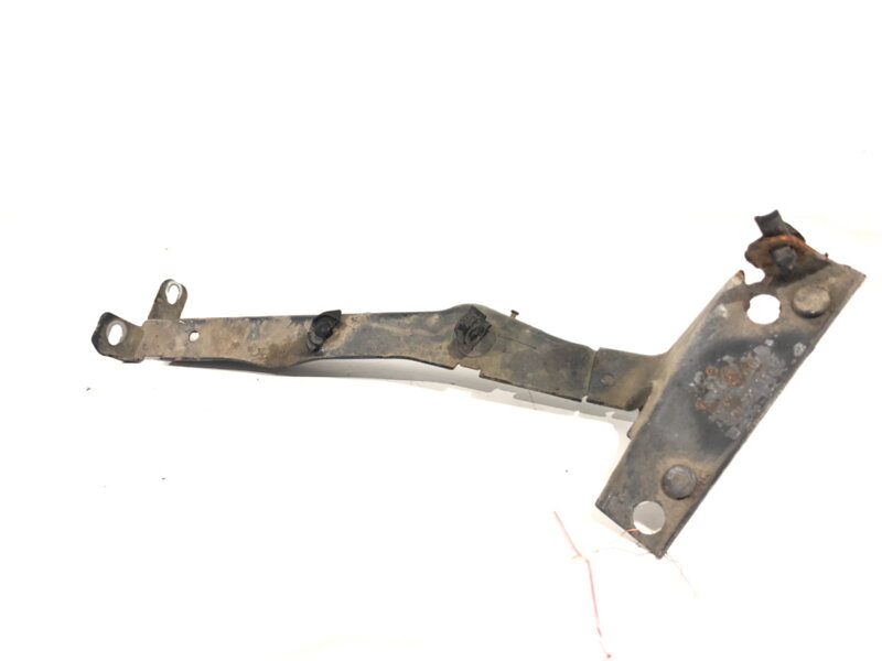 Konzole blatníku levý Audi A4 B8 Avant (8K5) 2007 - 2015 8K0821135B