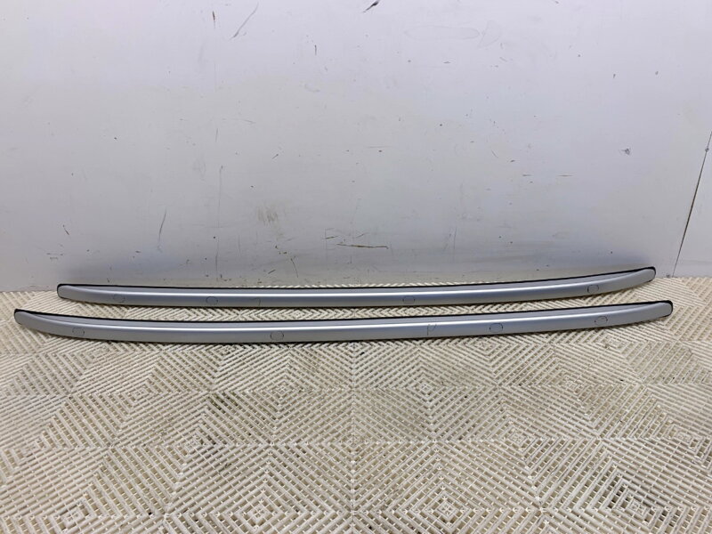 Střešní nosiče / ližiny střešní sada Hyundai I30 (PDE, PD, PDEN) 2016 - 2022