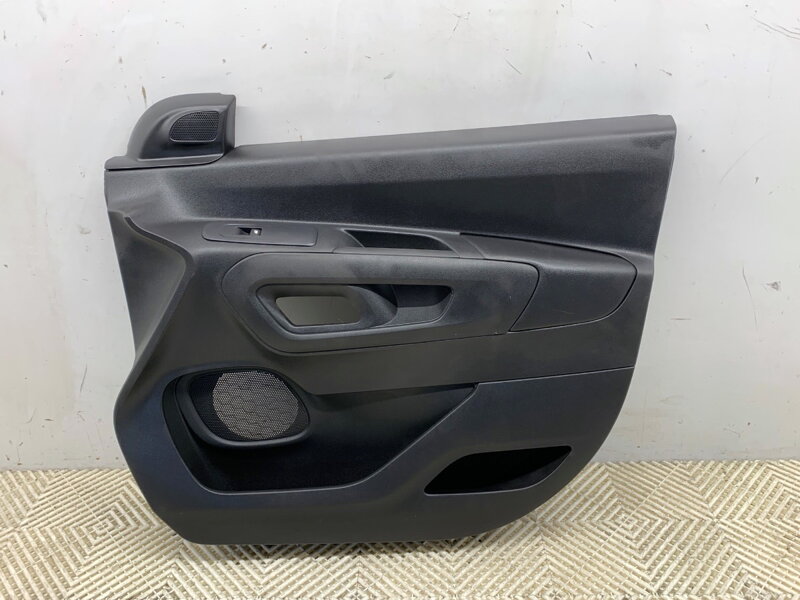 Tapecírung dveří pravý přední Toyota Proace City 2019 - 2022