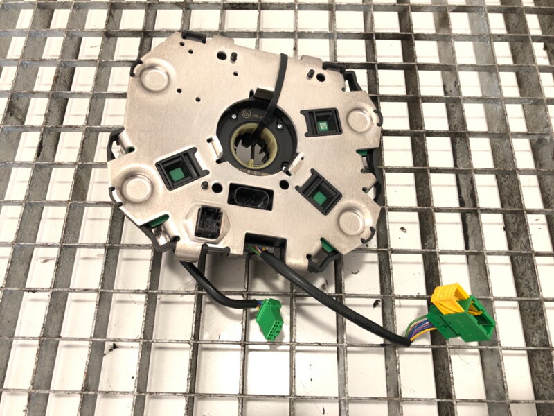 Deska POD volant Volvo FH II 2012 - 2022 23796624